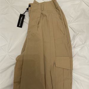 PRETTY LITTLE THING Parachute cargo pants
